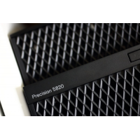 Огляд станції Dell Precision 5820 Tower